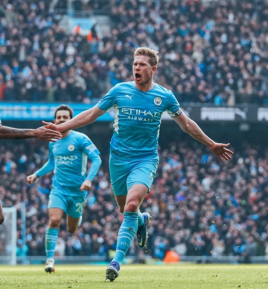 哈里·凯恩替补出场打入帽子戏法，五星拜仁轻松战胜斯图加特